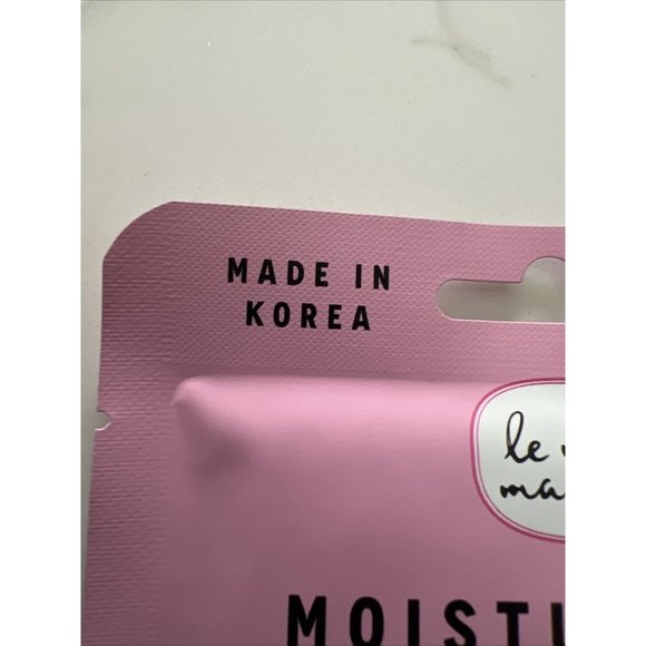 Le Mini Macaron Moisturizing Vanilla Almond Hand Mask New (2 Gloves) - Picture 6 of 8